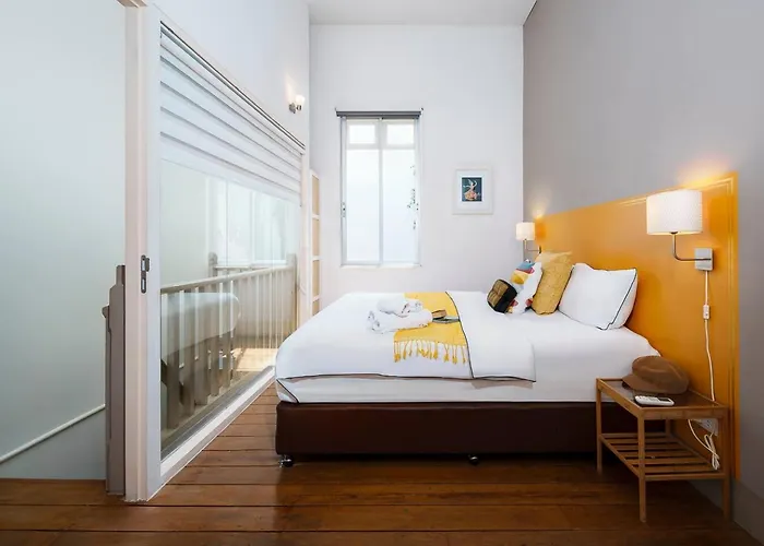 Ferienhaus Non The Post And Barber 3 Bedroom Riverside Shophouse With King And Twin *
